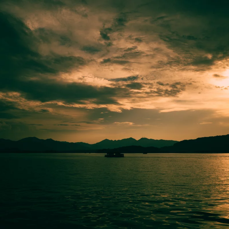 20 年夏天在杭州西湖