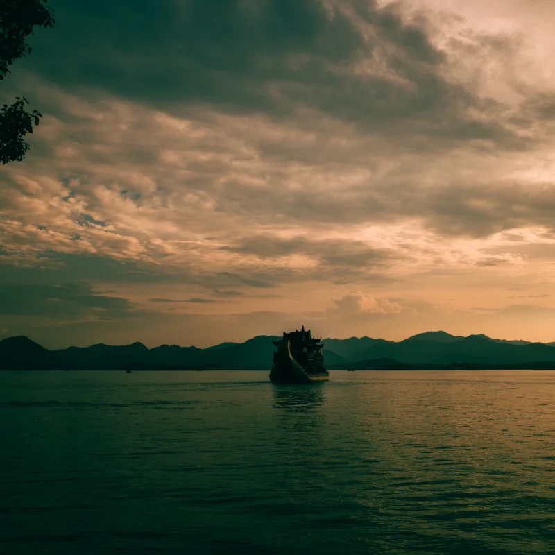 20 年夏天在杭州西湖